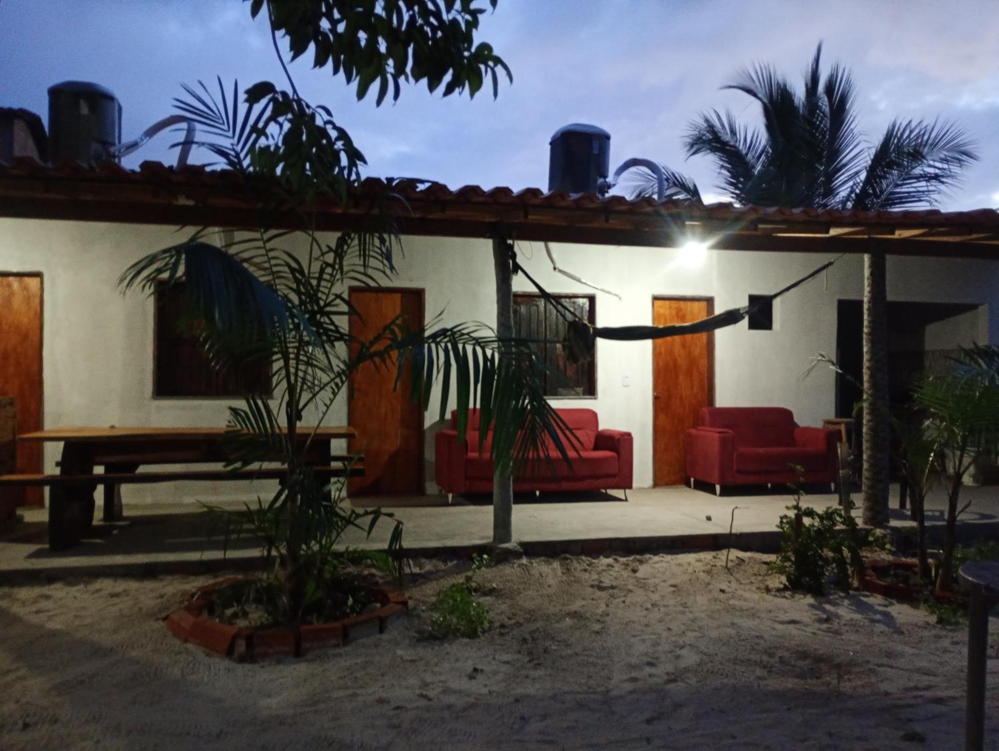 Hostel E Camping Na Rua Das Flores Santo Amaro do Maranhao 외부 사진
